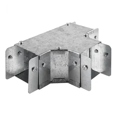 Read more on Trench SA44TTC | Flat Tee Top Cover Bend for 100x100mm Metal Cable Trunking, Galvanised