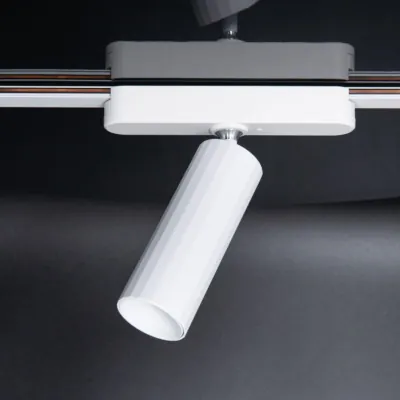 Read more on KSR KSR6609WH | Mag-Trac I 7w 3000K LED Track Fitting White